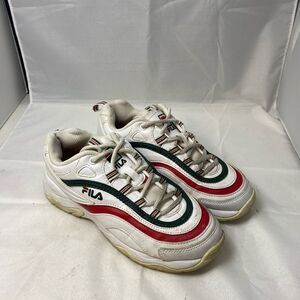 Fila ray dad old school sneakers women’s 4.5